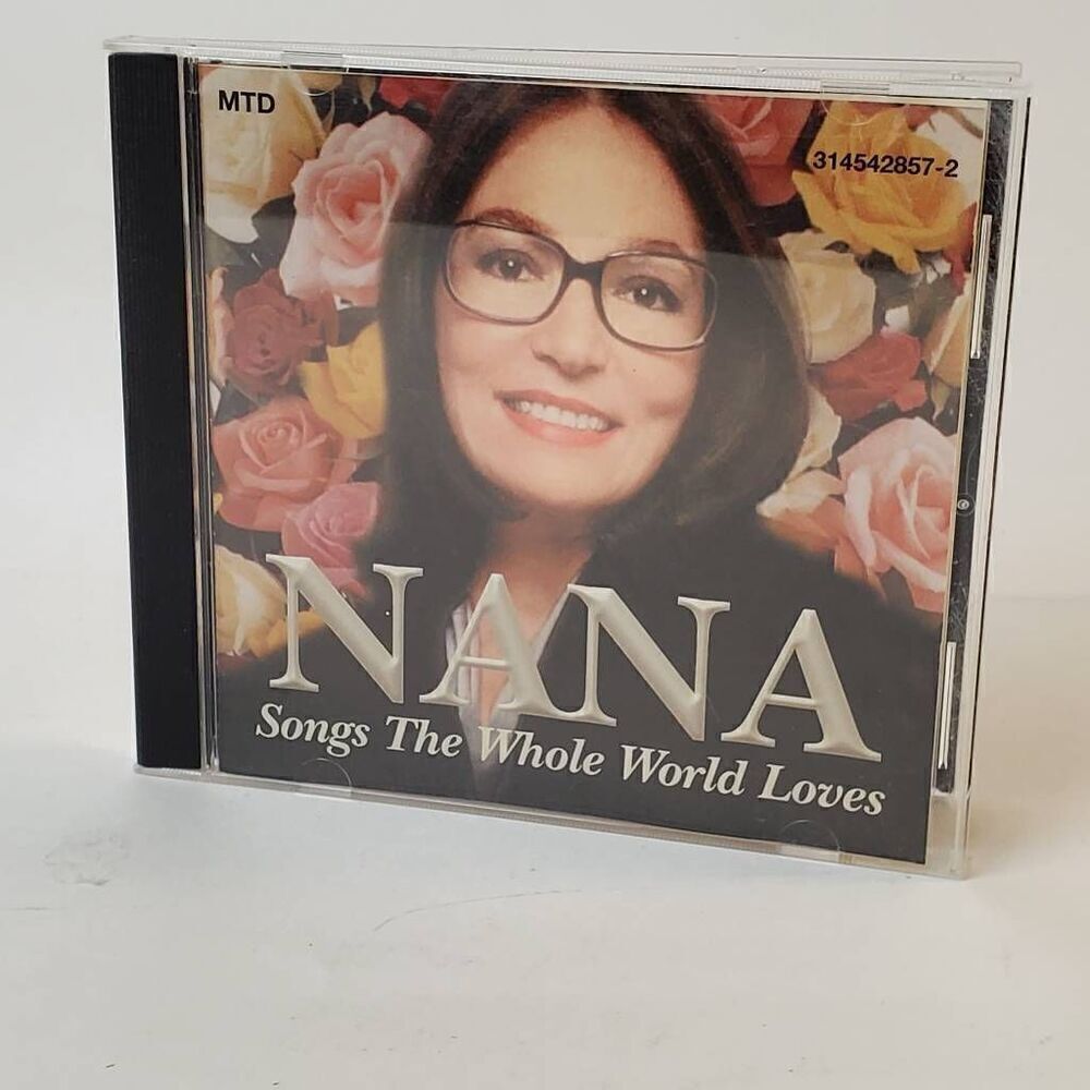 NANA - Songs The Whole World Loves [CD]